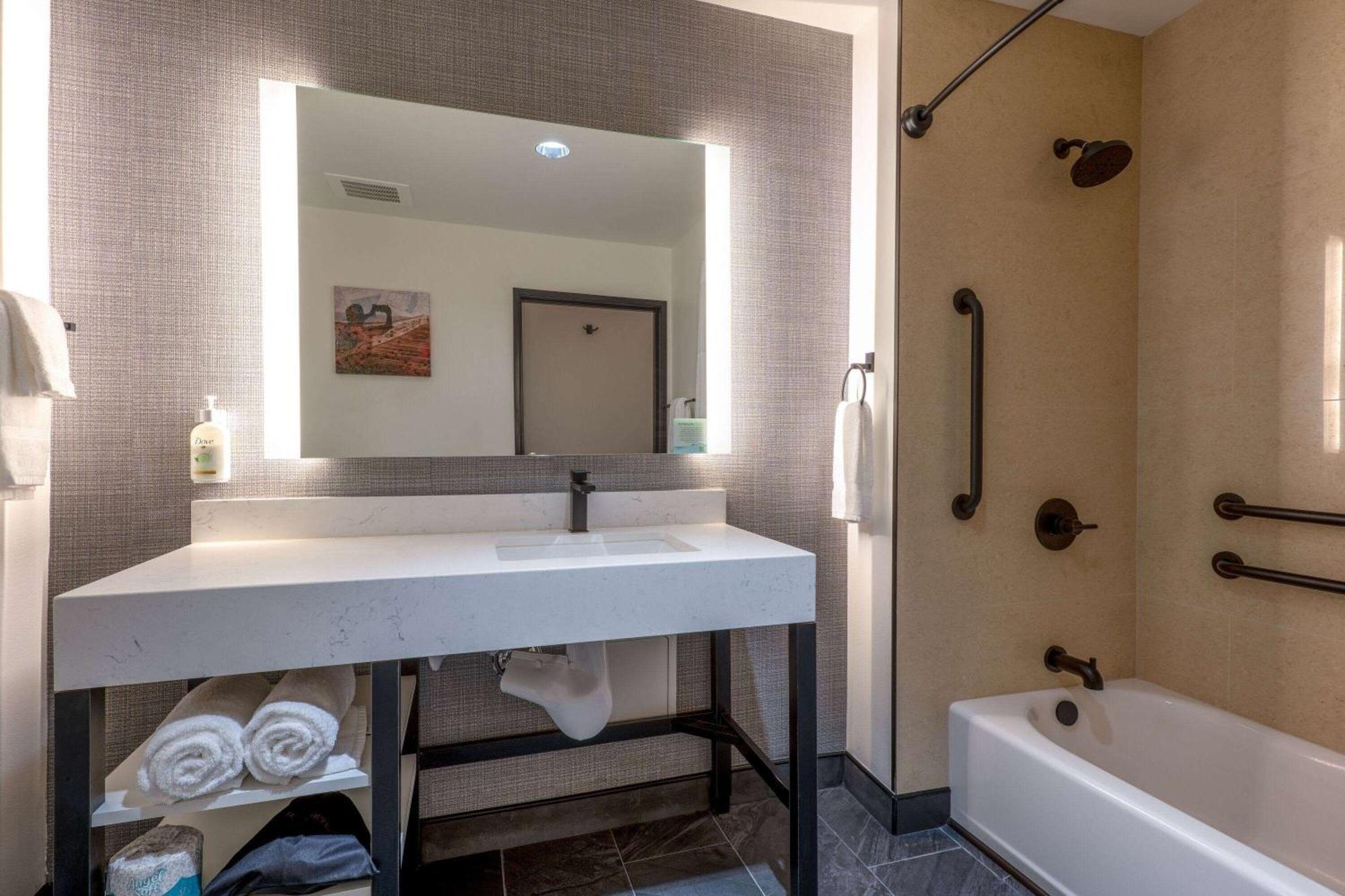 La Quinta Inn & Suites By Wyndham Yucaipa المظهر الخارجي الصورة