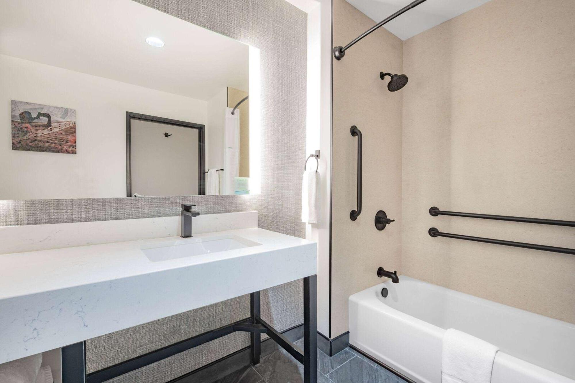 La Quinta Inn & Suites By Wyndham Yucaipa المظهر الخارجي الصورة